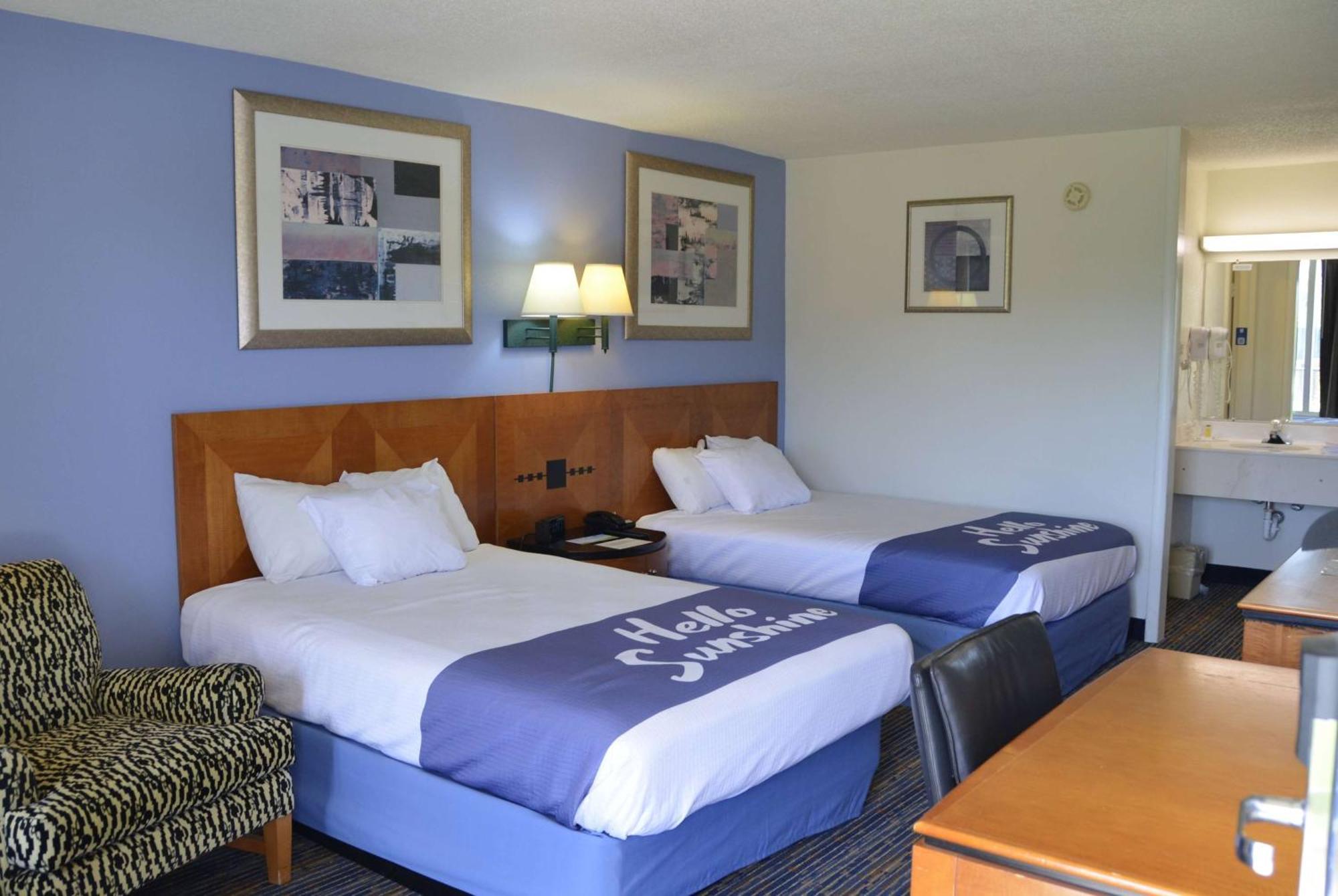 Days Inn By Wyndham Luray Shenandoah Exterior foto