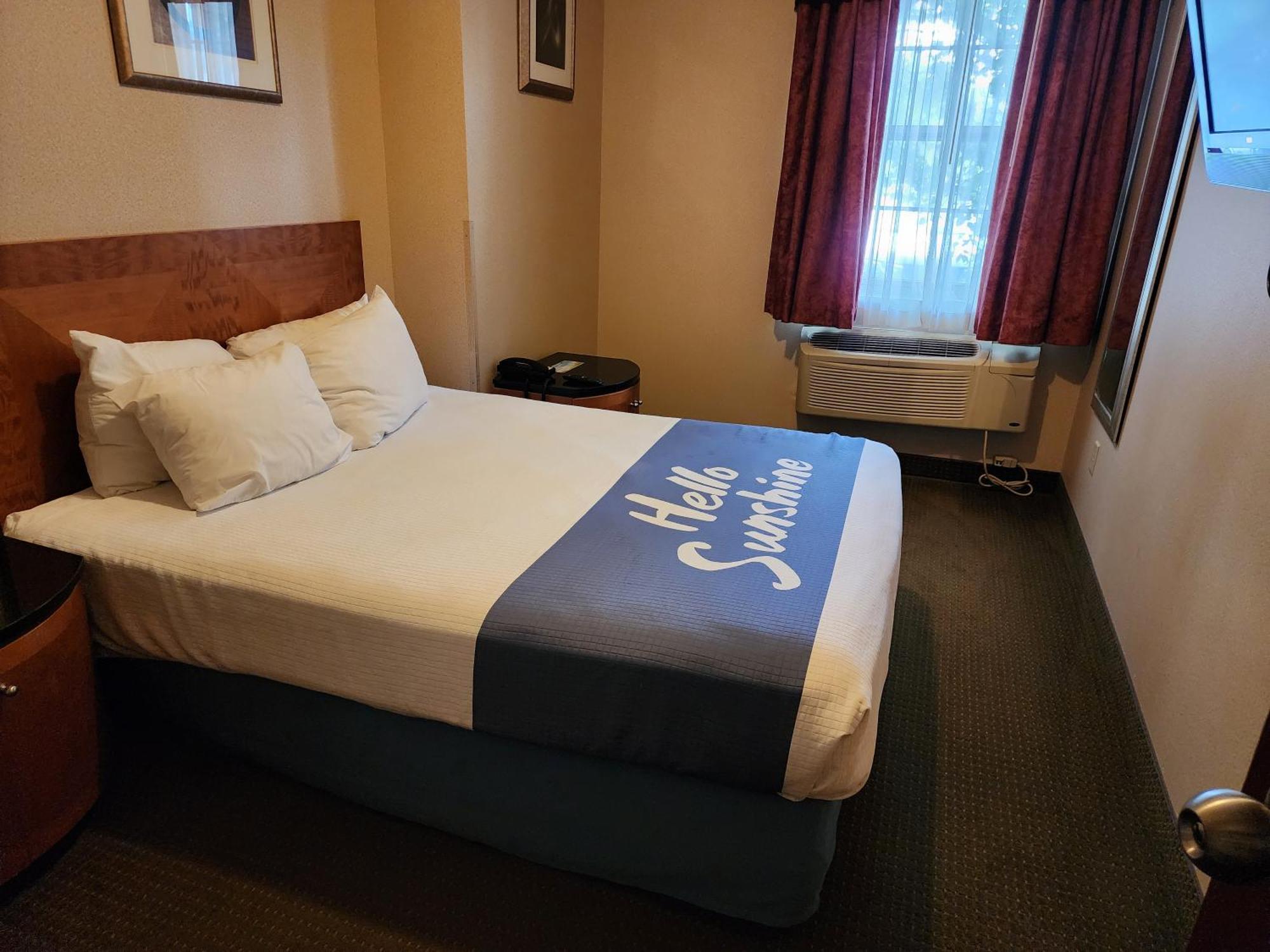 Days Inn By Wyndham Luray Shenandoah Exterior foto