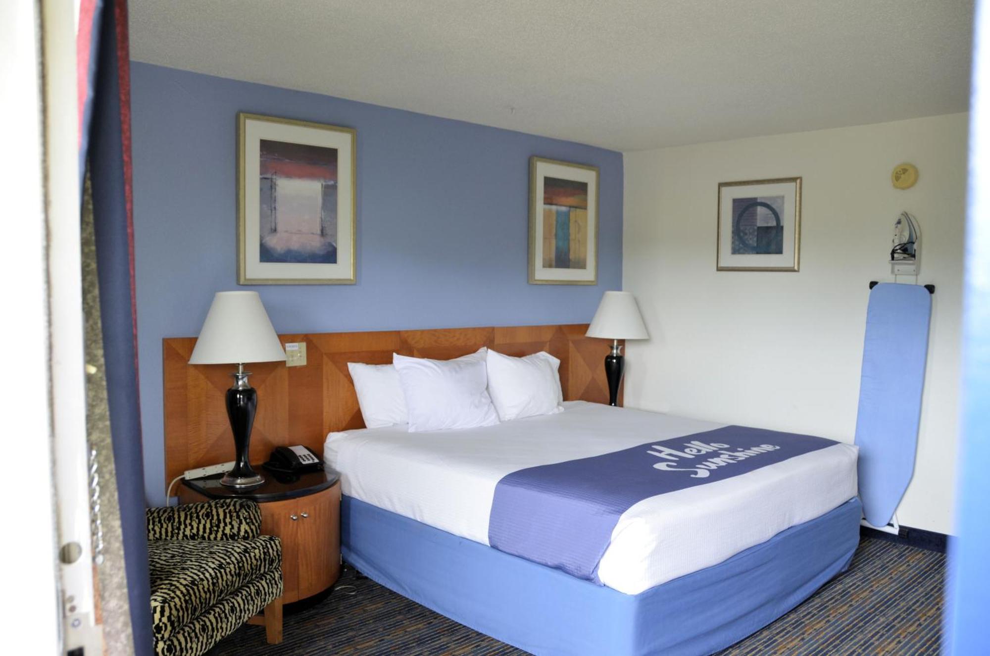 Days Inn By Wyndham Luray Shenandoah Exterior foto